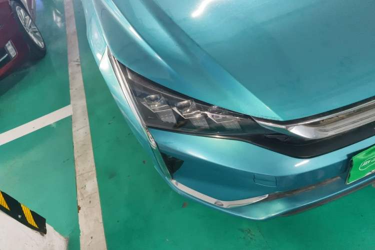 Used Dongfeng Aeolus Yixuan 2020 230T Automatic Cool Edition Right Front Headlight