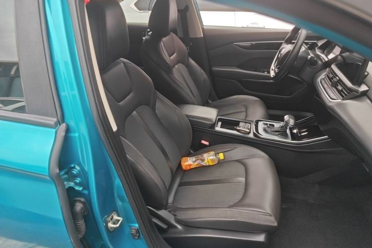Used Dongfeng Aeolus Yixuan 2020 230T Automatic Advanced Edition Right Front Seat