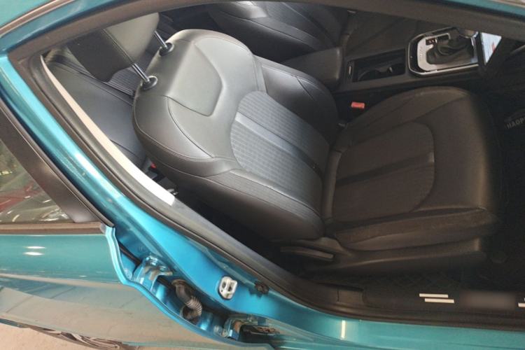 Used Dongfeng Aeolus Yixuan 2020 230T Automatic Advanced Edition Right Front Seat