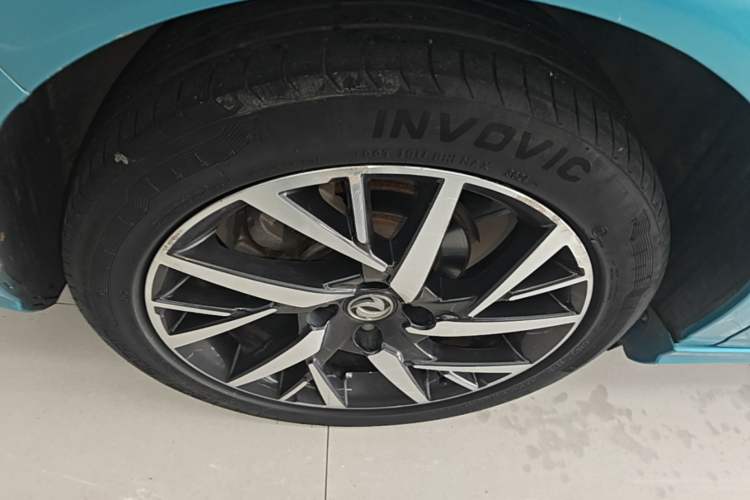 Used Dongfeng Aeolus Yixuan 2020 230T Automatic Cool Edition Right Rear Wheel Hub