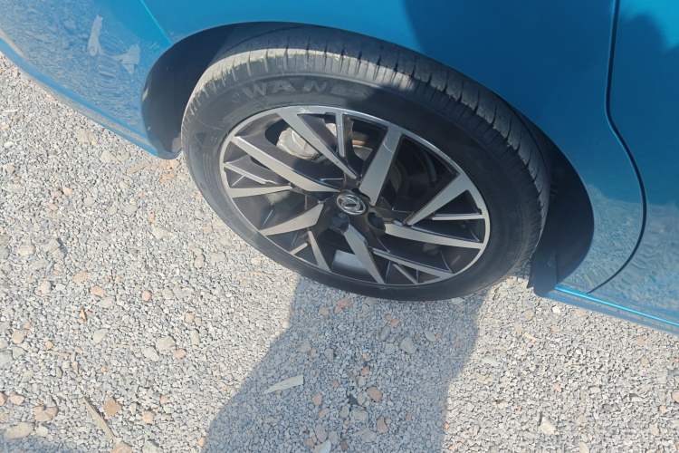 Used Dongfeng Aeolus Yixuan 2020 230T Automatic Advanced Edition Right Rear Wheel Hub
