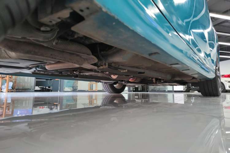Used Dongfeng Aeolus Yixuan 2020 230T Automatic Dazzle Track Edition Right Side Sill