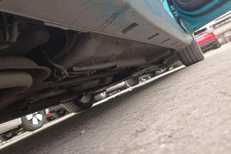 Used Dongfeng Aeolus Yixuan 2020 230T Automatic Cool Edition Right Side Sill