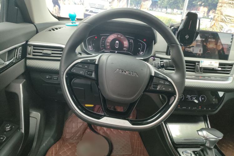 Used Dongfeng Aeolus Yixuan 2020 230T Automatic Cool Track Edition Steering Wheel