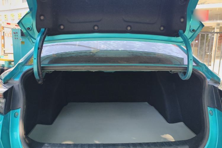 Used Dongfeng Aeolus Yixuan 2020 230T Automatic Advanced Edition Trunk