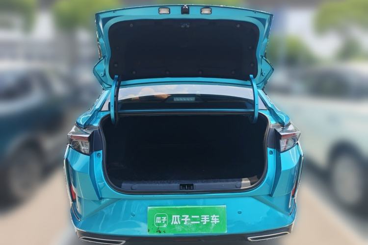 Used Dongfeng Aeolus Yixuan 2020 230T Automatic Advanced Edition Trunk