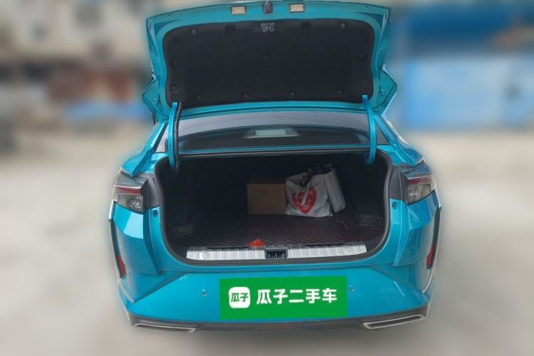 Used Dongfeng Aeolus Yixuan 2020 230T Automatic Cool Edition Trunk