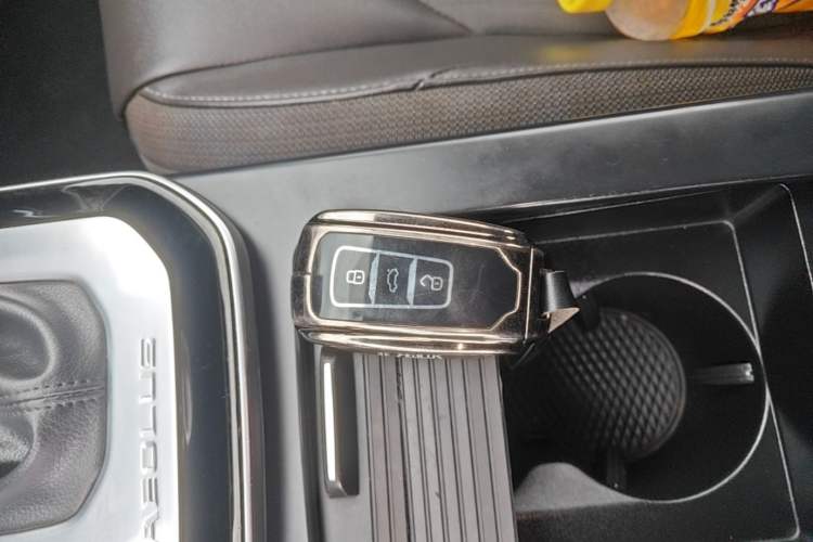 Used Dongfeng Aeolus Yixuan 2020 230T Automatic Advanced Edition Vehicle Key