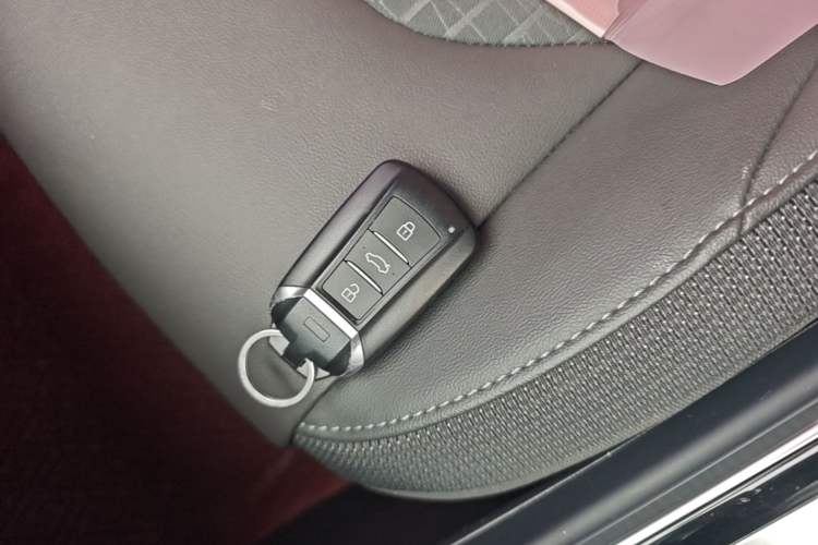 Used Dongfeng Aeolus Yixuan 2020 230T Automatic Cool Edition Vehicle Key