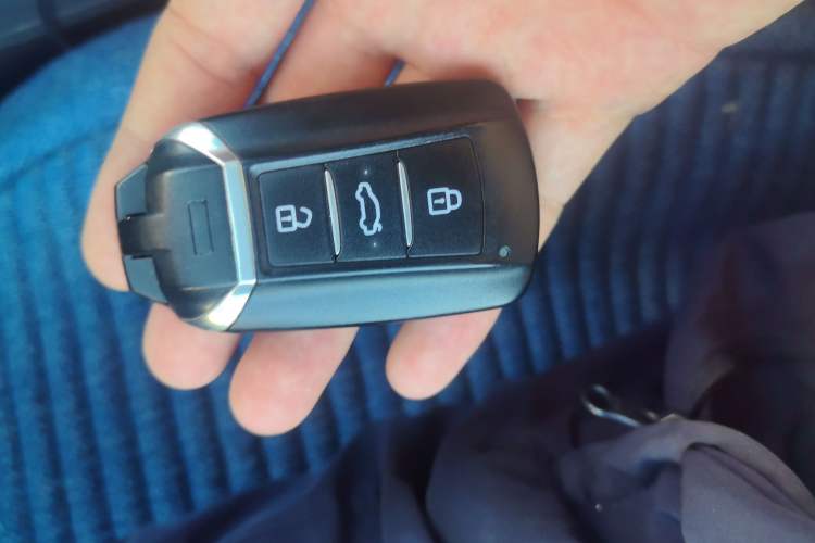 Used Dongfeng Aeolus Yixuan 2020 230T Automatic Cool Edition Vehicle Key