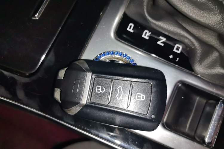 Used Dongfeng Aeolus Yixuan 2020 230T Automatic Advanced Edition Vehicle Key