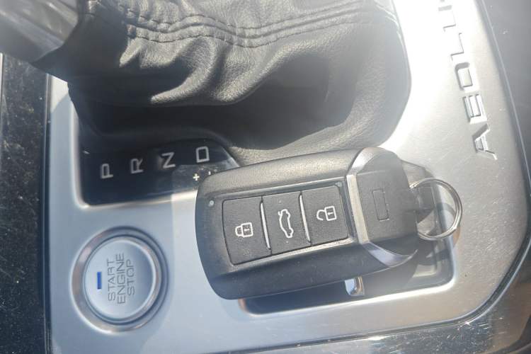 Used Dongfeng Aeolus Yixuan 2020 230T Automatic Advanced Edition Vehicle Key