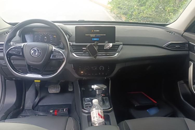 Used Dongfeng Aeolus Yixuan 2020 230T Automatic Advanced Edition Center Console
