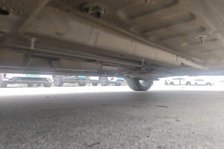 Used Dongfeng Aeolus Yixuan 2020 230T Automatic Cool Edition Chassis Front Left
