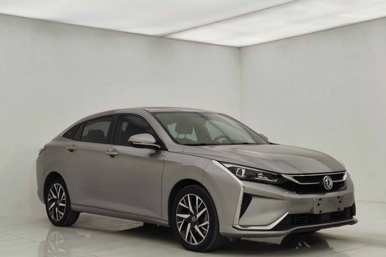 Used Dongfeng Aeolus Yixuan 2020 230T Automatic Advanced Edition Exterior 2