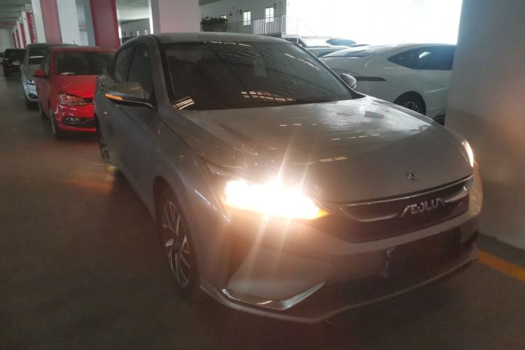 Used Dongfeng Aeolus Yixuan 2020 230T Automatic Dazzle Track Edition Exterior 2