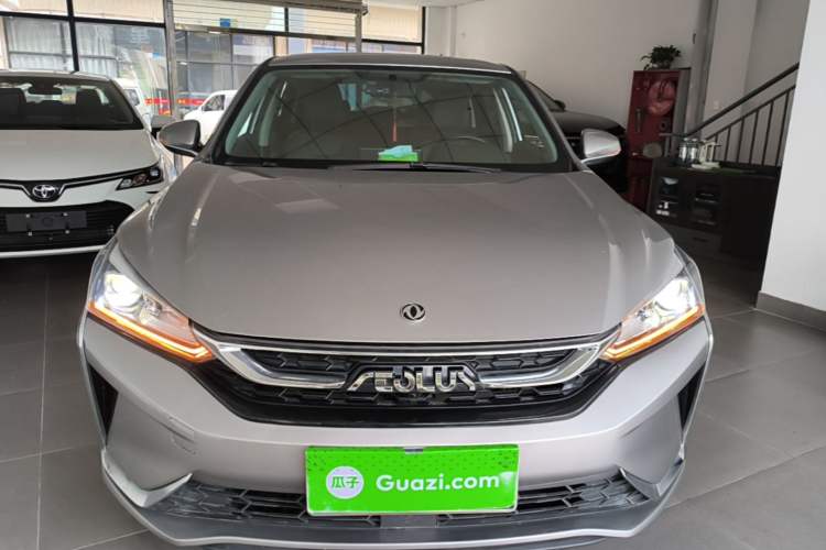 Used Dongfeng Aeolus Yixuan 2020 230T Automatic Dazzle Track Edition Front