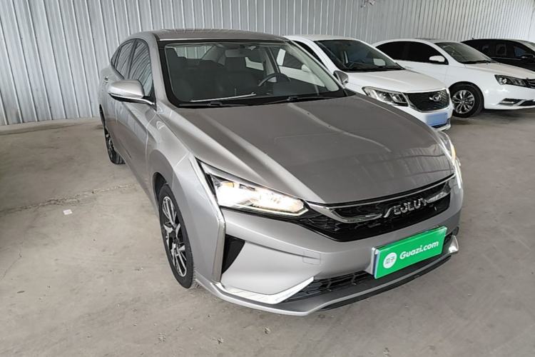 Used Dongfeng Aeolus Yixuan 2020 230T Automatic Advanced Edition Front Right 45 Deg
