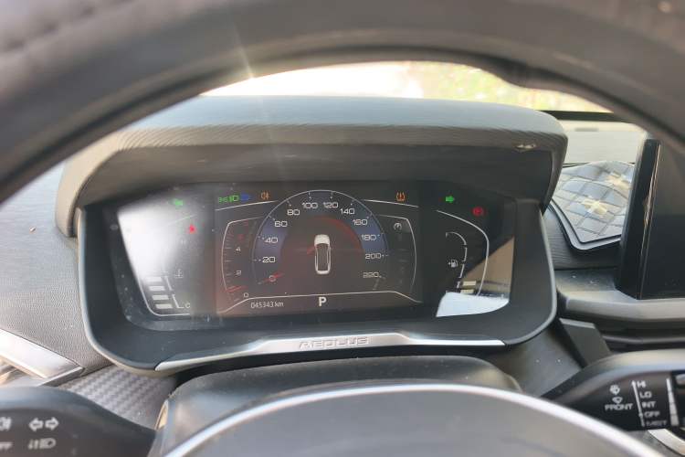 Used Dongfeng Aeolus Yixuan 2020 230T Automatic Dazzle Track Edition Instrument Cluster