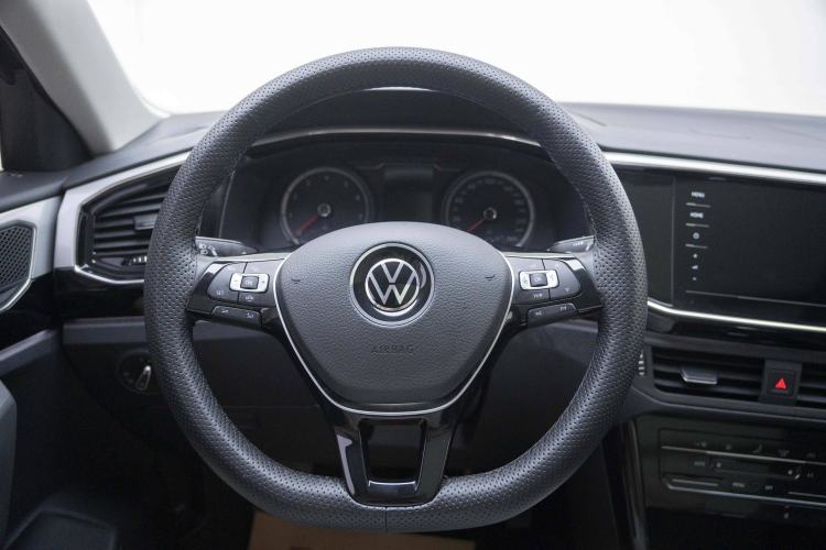 Used Dongfeng Aeolus Yixuan 2020 230T Automatic Dazzle Track Edition Interior 3
