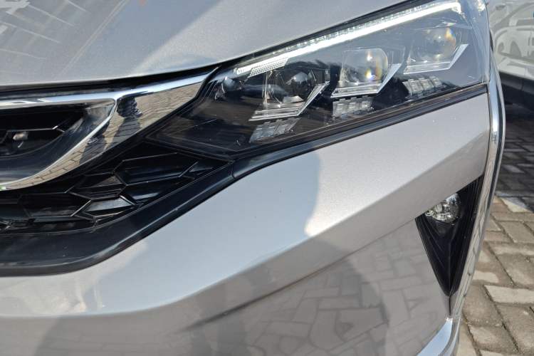 Used Dongfeng Aeolus Yixuan 2020 230T Automatic Cool Edition Left Front Headlight