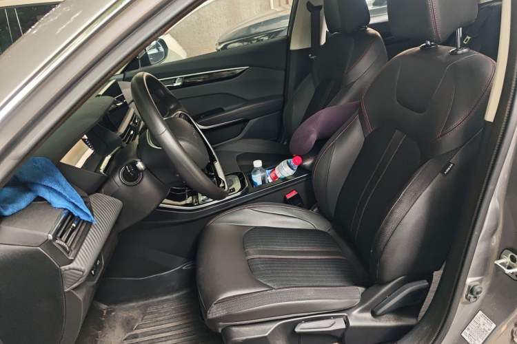 Used Dongfeng Aeolus Yixuan 2020 230T Automatic XuanYao Track Rider Edition Left Front Seat