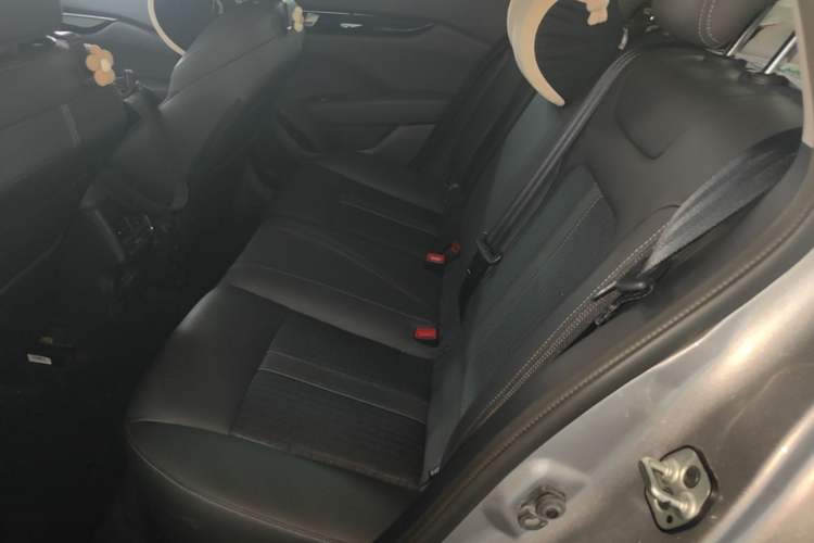 Used Dongfeng Aeolus Yixuan 2020 230T Automatic Cool Edition Left Rear Seat