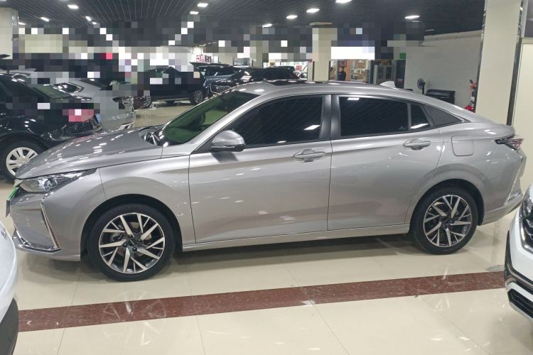 Used Dongfeng Aeolus Yixuan 2020 230T Automatic Dazzle Track Edition Left Side