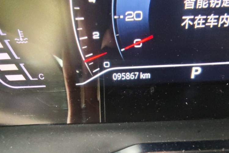 Used Dongfeng Aeolus Yixuan 2020 230T Automatic XuanYao Track Rider Edition Odometer Close Up