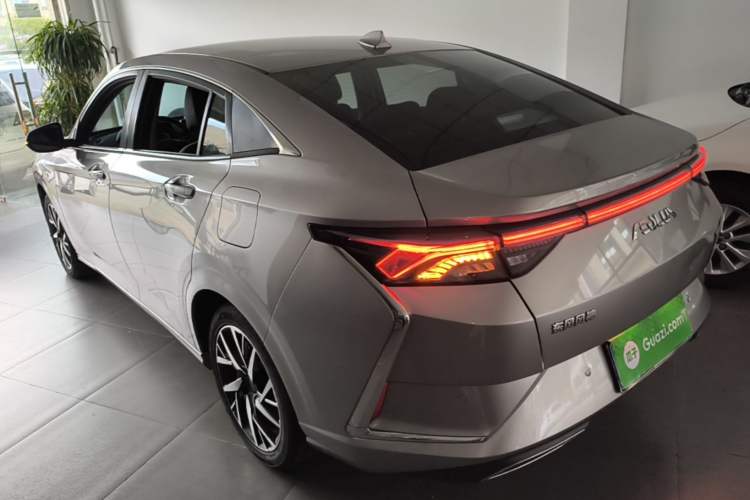 Used Dongfeng Aeolus Yixuan 2020 230T Automatic Dazzle Track Edition Rear Left 45 Deg
