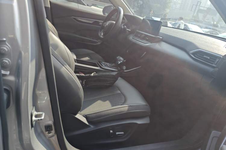 Used Dongfeng Aeolus Yixuan 2020 230T Automatic Cool Edition Right Front Seat