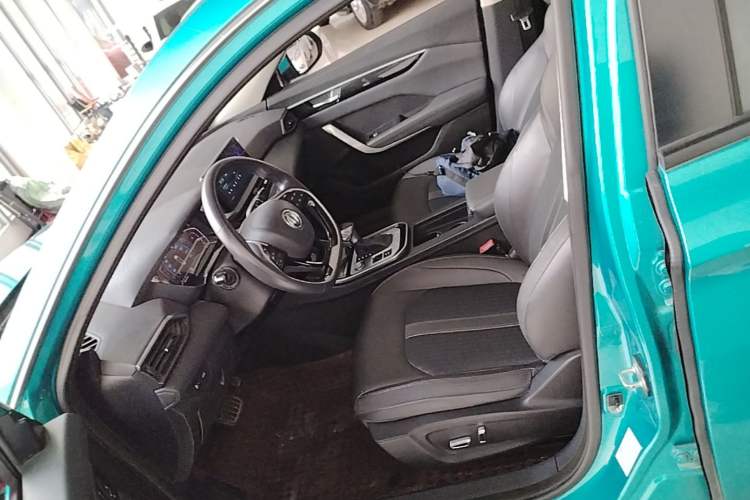 Used Dongfeng Aeolus Yixuan 2020 230T Automatic Advanced Edition Left Front Seat