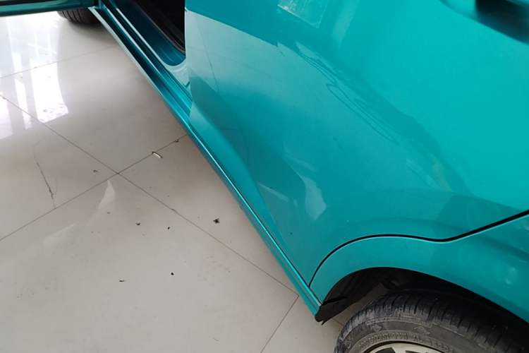 Used Dongfeng Aeolus Yixuan 2020 230T Automatic Advanced Edition Left Side Sill