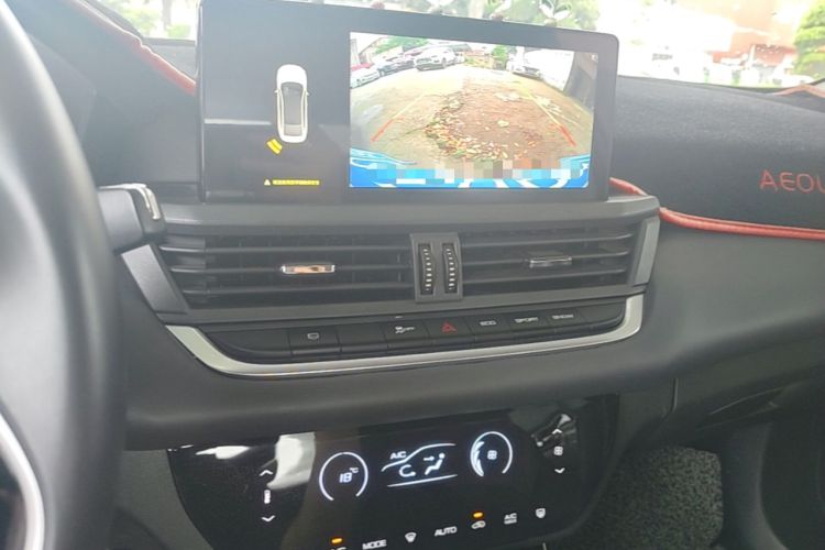 Used Dongfeng Aeolus Yixuan 2020 230T Automatic Advanced Edition Audio And AC Panel