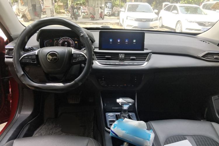 Used Dongfeng Aeolus Yixuan 2020 230T Automatic Cool Edition Center Console