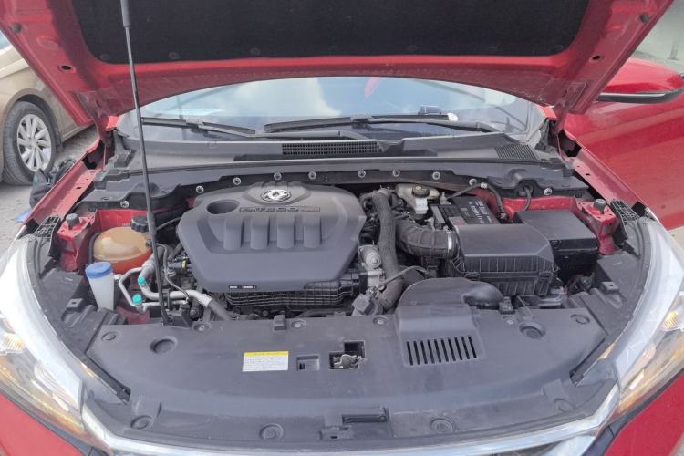 Used Dongfeng Aeolus Yixuan 2020 230T Automatic Advanced Edition Engine Bay