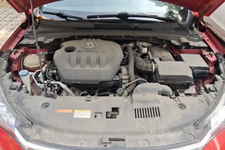 Used Dongfeng Aeolus Yixuan 2020 230T Automatic Cool Edition Engine Bay