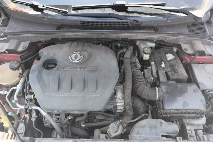 Used Dongfeng Aeolus Yixuan 2020 230T Automatic Cool Edition Engine Bay