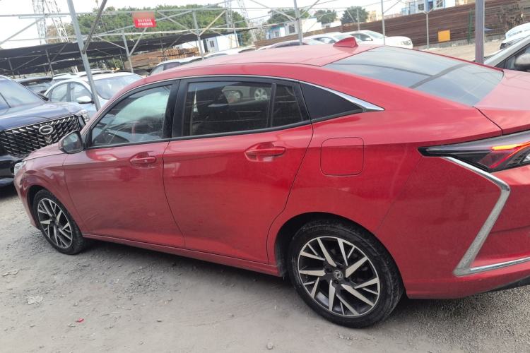 Used Dongfeng Aeolus Yixuan 2020 230T Automatic Advanced Edition Exterior 3