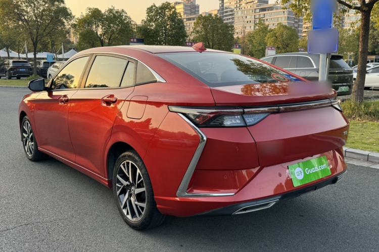 Used Dongfeng Aeolus Yixuan 2020 230T Automatic Advanced Edition Exterior 3