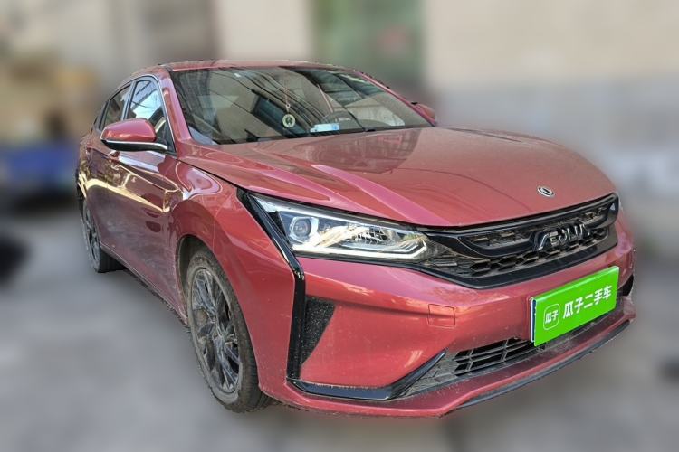 Used Dongfeng Aeolus Yixuan 2020 230T Automatic Dazzle Track Rider Edition Front Right 45 Deg