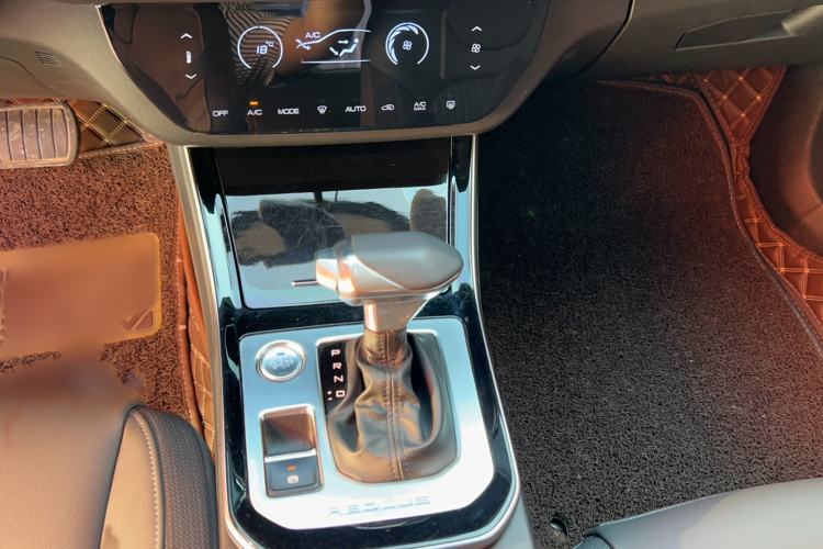 Used Dongfeng Aeolus Yixuan 2020 230T Automatic Advanced Edition Gear Lever