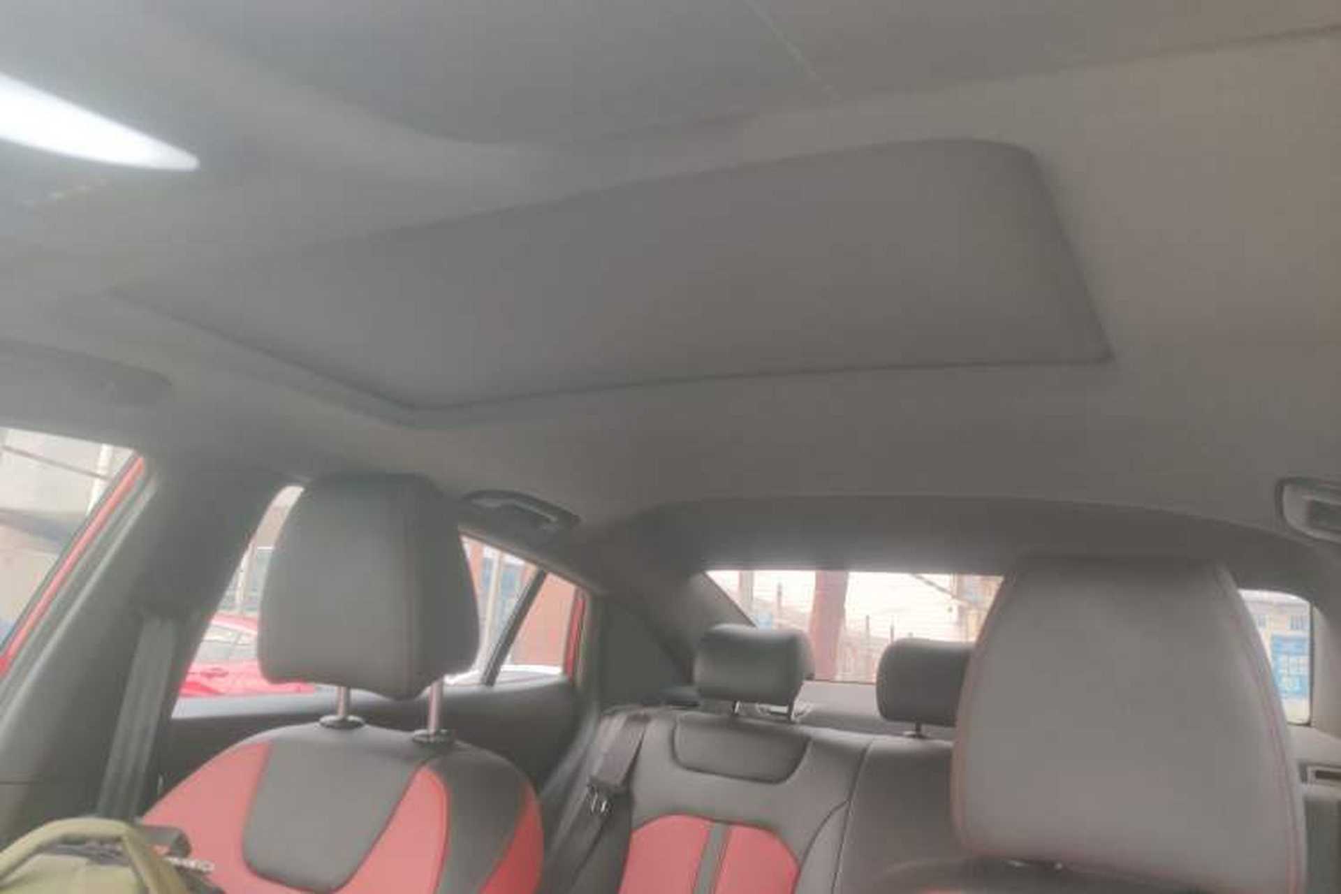 Used Dongfeng Aeolus Yixuan 2020 230T Automatic Cool Track Rider Edition Headliner