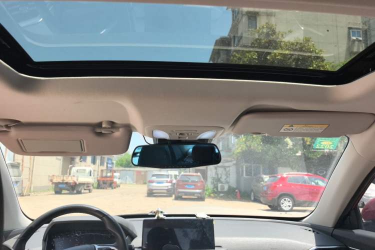 Used Dongfeng Aeolus Yixuan 2020 230T Automatic Cool Edition Headliner