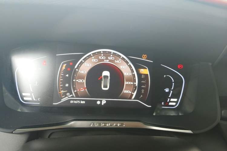 Used Dongfeng Aeolus Yixuan 2020 230T Automatic Advanced Edition Instrument Cluster