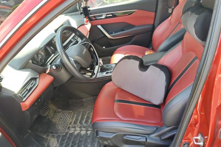 Used Dongfeng Aeolus Yixuan 2020 230T Automatic Dazzle Track Rider Edition Left Front Seat