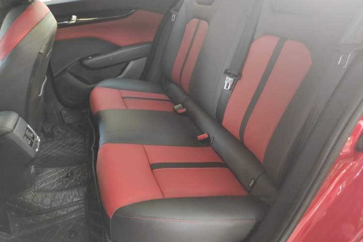 Used Dongfeng Aeolus Yixuan 2020 230T Automatic Cool Track Edition Left Rear Seat