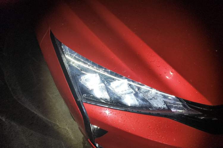 Used Dongfeng Aeolus Yixuan 2020 230T Automatic Cool Stylish Dark Knight Edition Right Front Headlight