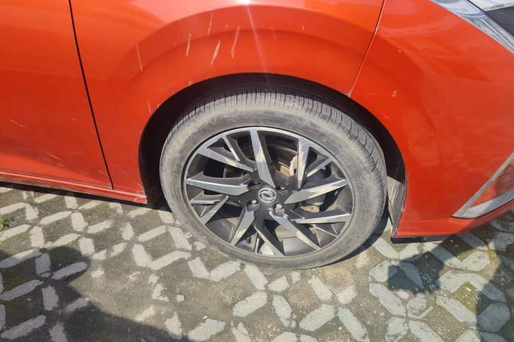 Used Dongfeng Aeolus Yixuan 2020 230T Automatic Advanced Edition Right Front Wheel Hub