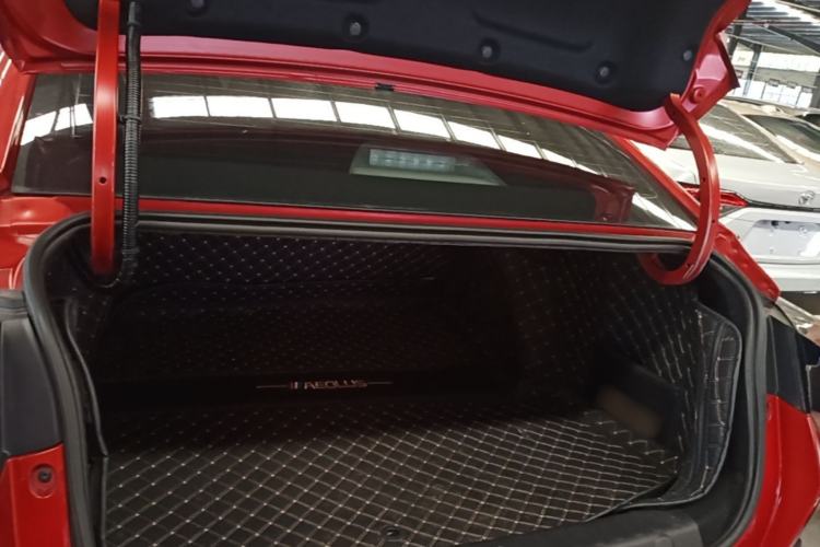 Used Dongfeng Aeolus Yixuan 2020 230T Automatic Advanced Edition Trunk